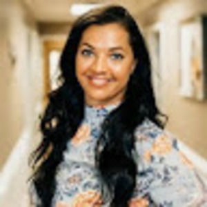 Meet your Posher, Dusti